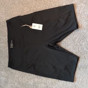 NWT UpWest Black ribbed bike shorts size large
